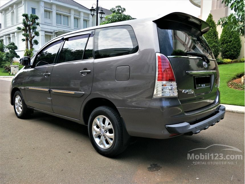 Jual Mobil Toyota Kijang Innova 2010 G 2.5 di DKI Jakarta 