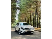 2015 Mercedes-Benz GLA200 1.6 Urban SUV