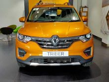 Renault Triber RXZ MT Promo Agustus-oktober Gratis BAYAR 3X