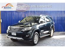 2012 Toyota Fortuner 3.0 (ปี 08-11) V 4WD Wagon