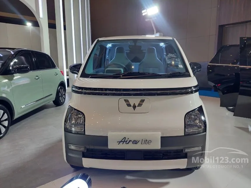 Jual Mobil Wuling EV 2024 Air ev Lite di Banten Automatic Hatchback Putih Rp 178.000.000