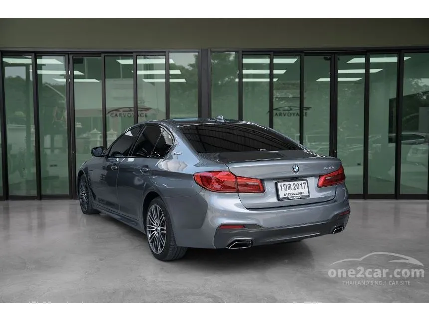 2019 BMW 530e M Sport Sedan
