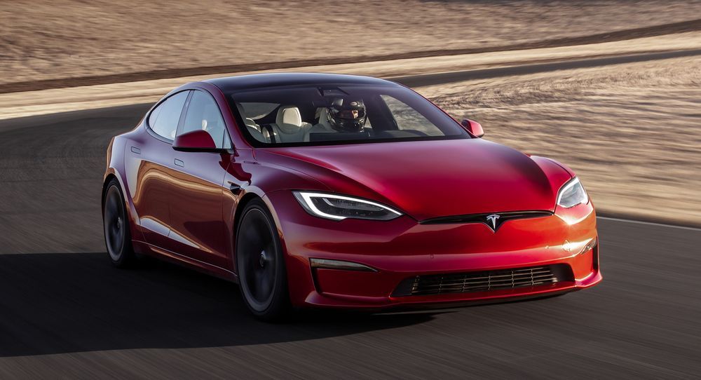 Laris Manis, Tesla Catat Rekor Penjualan 2021 Sebanyak 936 Ribu Unit