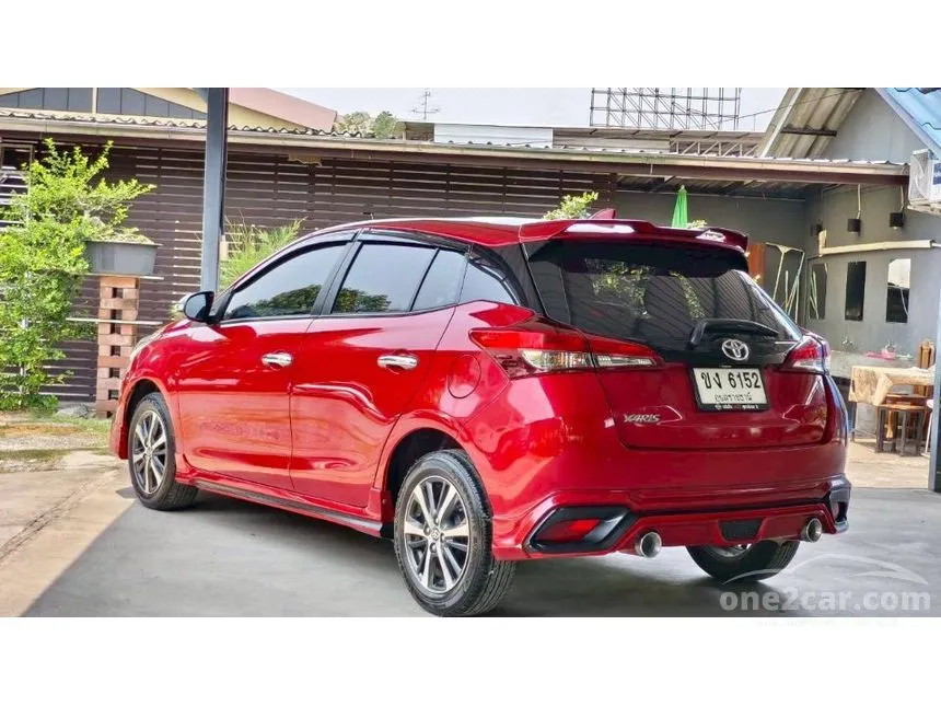 2020 Toyota YARIS Sport Premium Hatchback