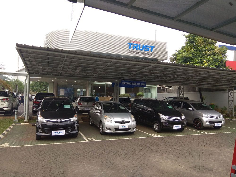 Toyota Buka Dealer Tukar-Tambah Mobil Baru di Bintaro