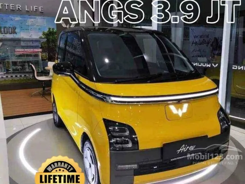 Jual Mobil Wuling EV 2023 Air ev Charging Pile Long Range di Jawa Barat Automatic Hatchback Kuning Rp 302.500.000