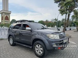 2005 Toyota Fortuner 2.7 G SUV