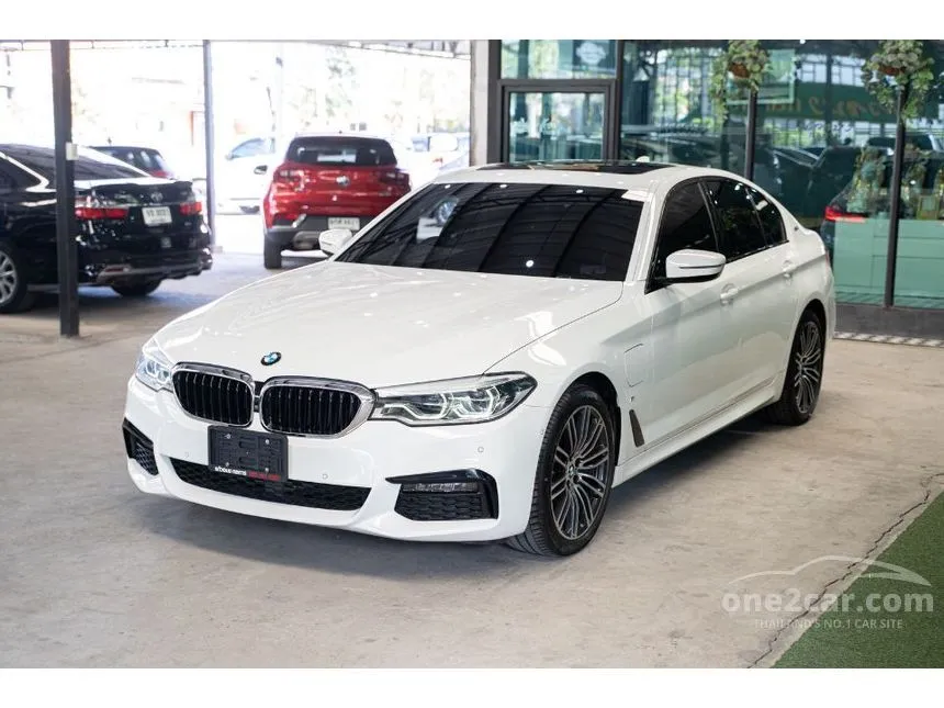 2018 BMW 530e M Sport Sedan