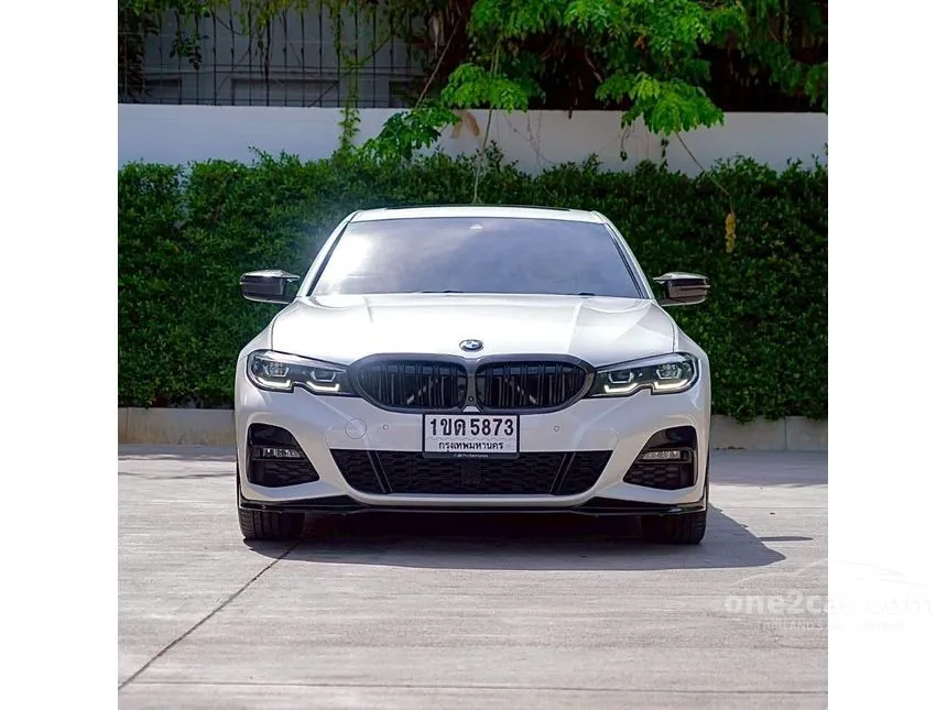 2020 BMW 330e M Sport Sedan