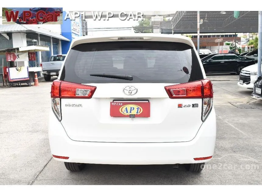 2019 Toyota Innova Crysta E Wagon