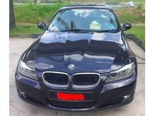 2010 BMW 320i 2.0 (A) Sedan