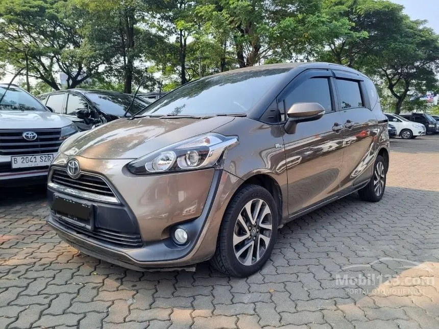 Jual Mobil Toyota Sienta 2019 V 1.5 di Banten Manual MPV Coklat Rp 164.500.000