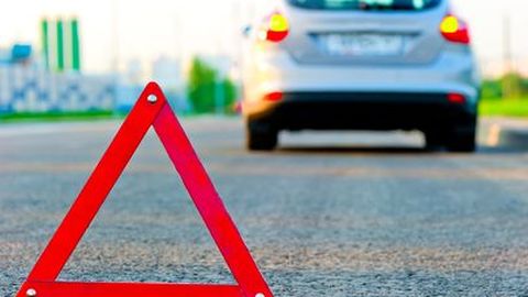 7 Peralatan yang Wajib Ada di Mobil