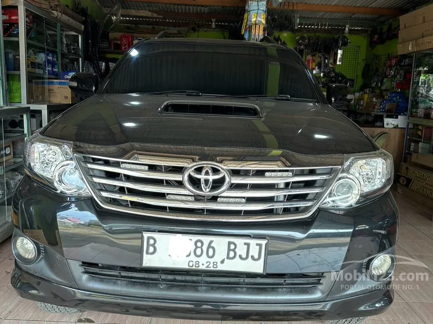 Jual Mobil Toyota Fortuner 2013 G 2.5 di Banten Automatic SUV Hitam Rp 249.000.000