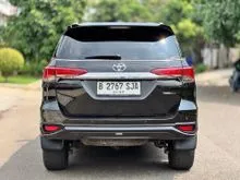 2019 Toyota Fortuner 2.7 SRZ TRD 4X2 SUV