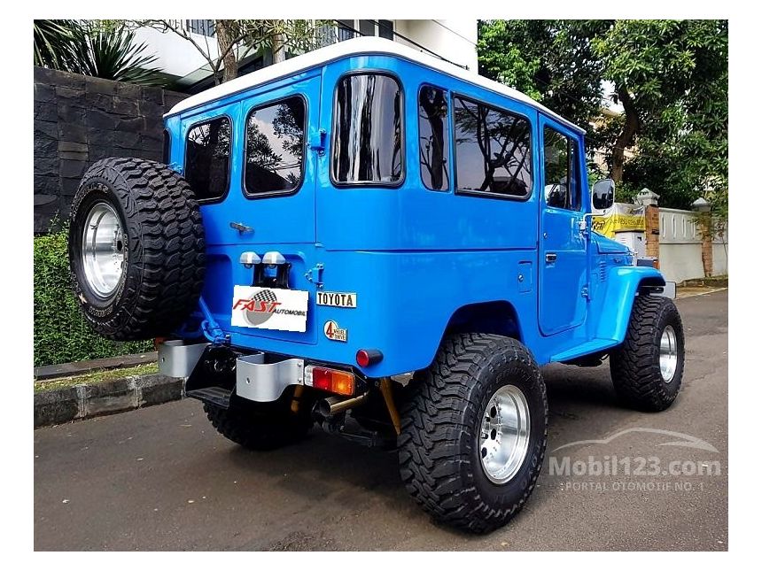  Jual  Mobil  Toyota  Land Cruiser  1979 Hardtop  4 2 di DKI 