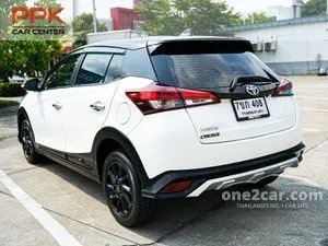 2020 Toyota YARIS 1.2 High Cross Hatchback