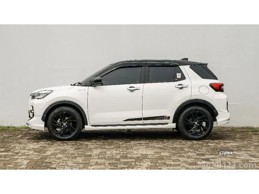 2023 Toyota Raize GR Sport (2 Tone) SUV
