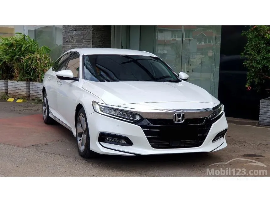 Jual Mobil Honda Accord 2019 1.5 di Banten Automatic Sedan Putih Rp 455.000.000