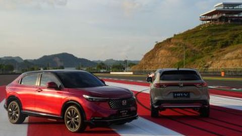 Penjualan Mobil di Indonesia Oktober 2022 Sedikit Lesu, Ini Dua Alasannya