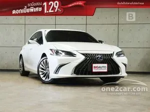 2022 Lexus ES300h 2.5 Grand Luxury Sedan