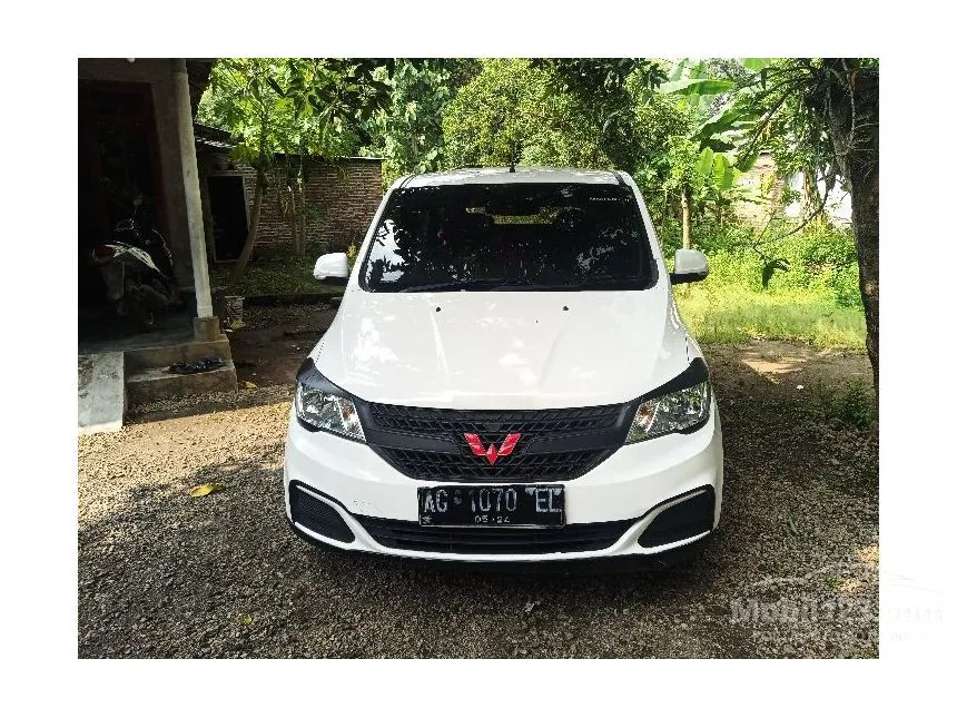 Jual Mobil Wuling Confero 2018 S L 1.5 di Jawa Timur Manual Wagon Putih Rp 85.000.000