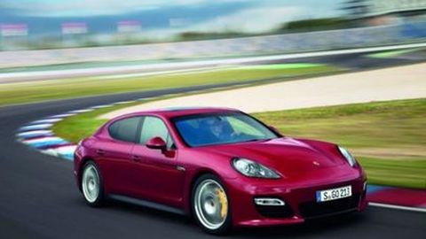 Porsche  เรียกคืนรุ่น Cayenne และ Panamera เกือบ 100,000 คัน