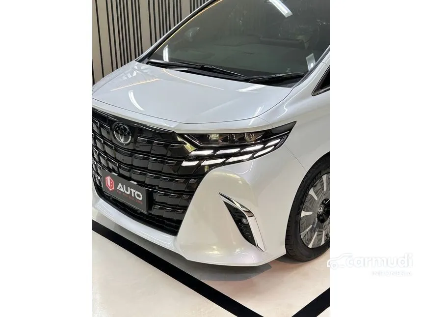 2024 Toyota Alphard HEV MPV