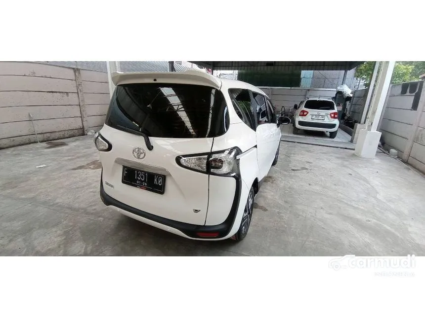 2020 Toyota Sienta V MPV