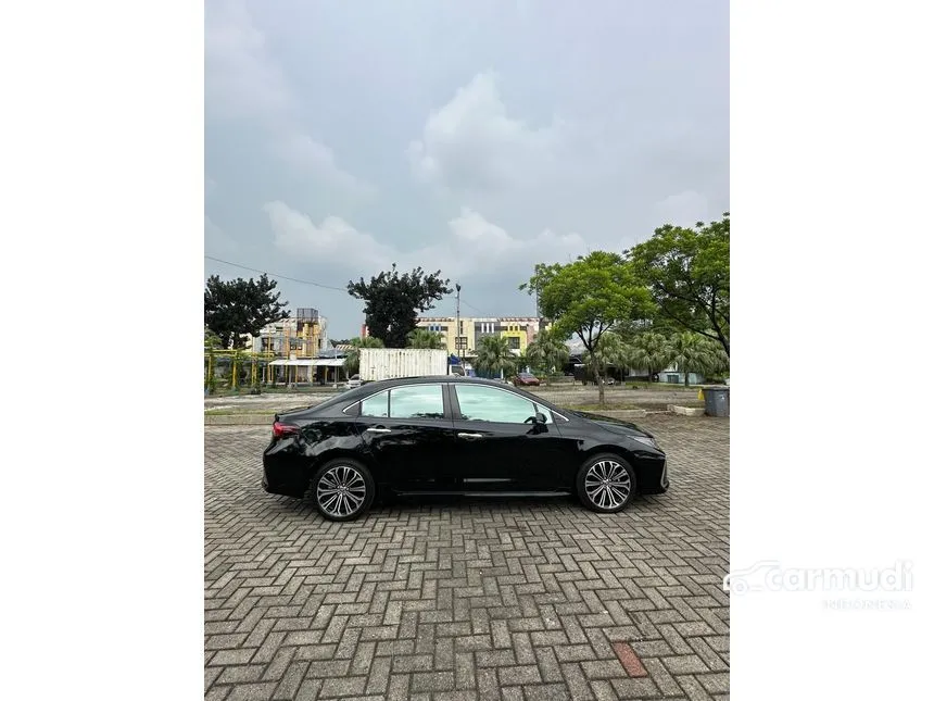 2021 Toyota Corolla Altis V Sedan