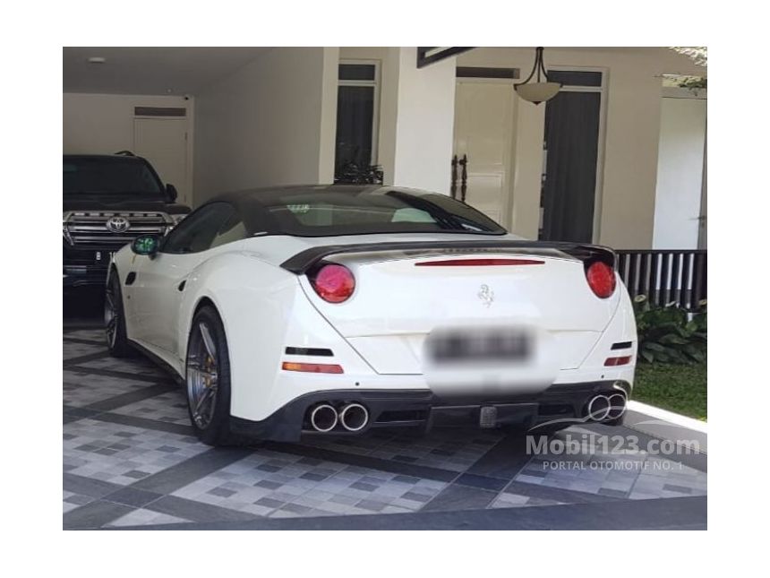 Jual Mobil Ferrari California 2014 California 4.3 di DKI ...