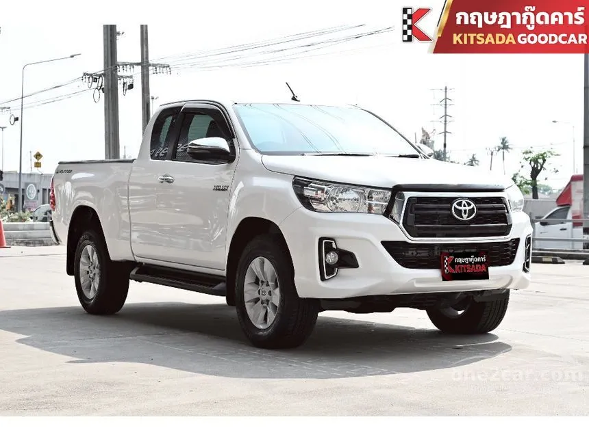 2019 Toyota HILUX REVO E Prerunner Smart Cab Pickup