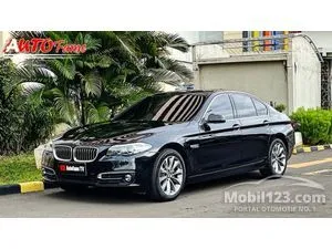 2016 BMW 520i 2.0 Luxury Sedan KM 8.000 PERAK SUPER ANTIK MOBIL SIMPANAN BMW F10 520i Luxury NIK 2016 Black On Brown Gress Like New