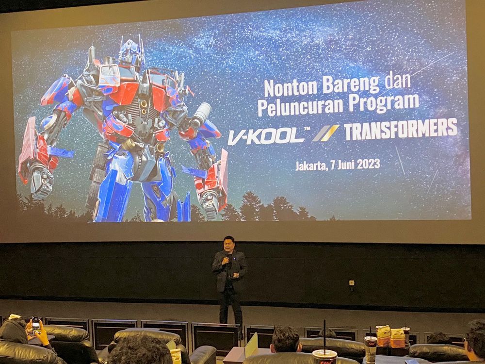 Kolaborasi dengan Transformer, V-Kool Hadirkan Promo Menarik