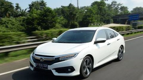 Honda Civic Raih Penghargaan Overall Best Buy of The Year