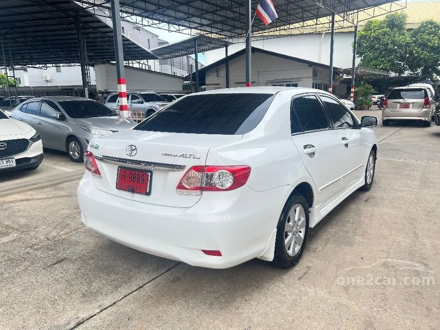 2013 Toyota Corolla Altis E CNG Sedan