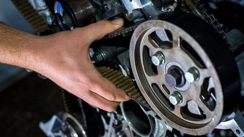 Jangan Anggap Sepele! Ini Fungsi Fan Belt Mobil dan Dampaknya Jika Rusak
