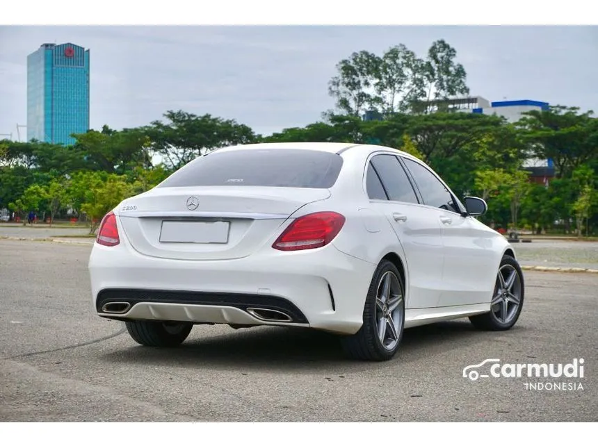 2018 Mercedes-Benz C200 AMG Line Sedan