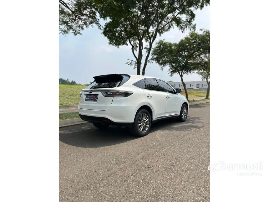 2014 Toyota Harrier SUV