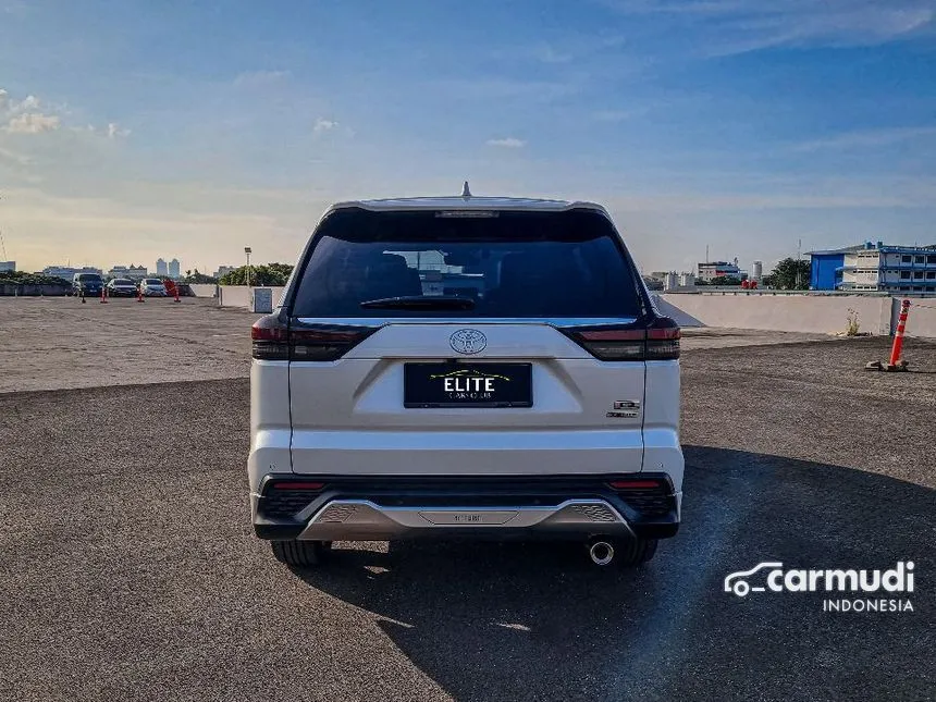 2023 Toyota Kijang Innova Zenix Q HV TSS Modellista (Premium Color) MPV