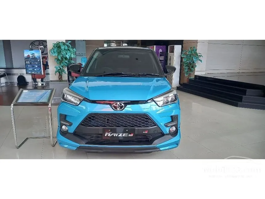 Jual Mobil Toyota Raize 2024 GR Sport 1.0 di Jawa Barat Automatic Wagon Biru Rp 265.200.000