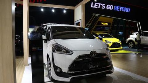 Toyota Sienta Didiskon Rp 25 Juta di Telkomsel IIMS 2019