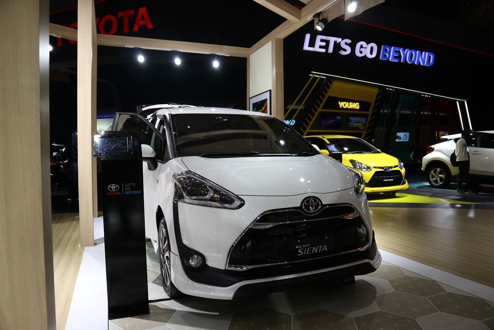 Toyota Sienta Didiskon Rp 25 Juta di Telkomsel IIMS 2019