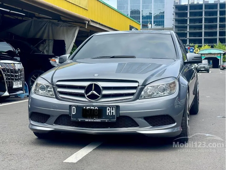 2011 Mercedes-Benz C200 CGI Sedan