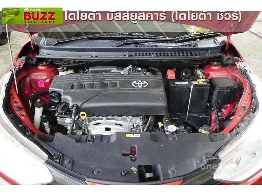 2019 Toyota YARIS E Hatchback