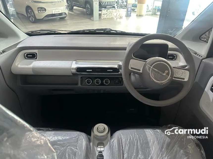 2024 Wuling EV Air ev Lite Long Range Hatchback