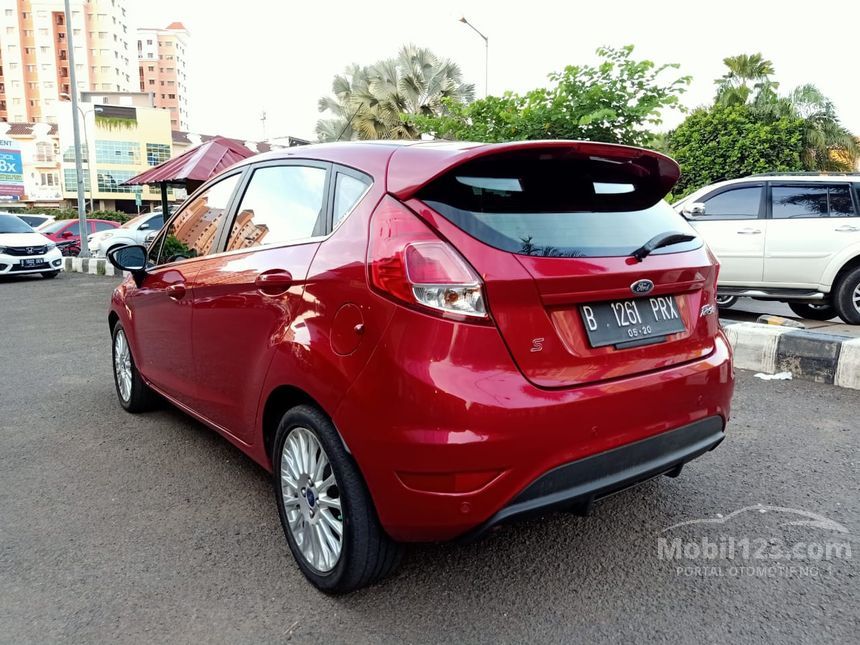 Jual Mobil Ford Fiesta 2015 Sport 1.5 di DKI Jakarta Automatic