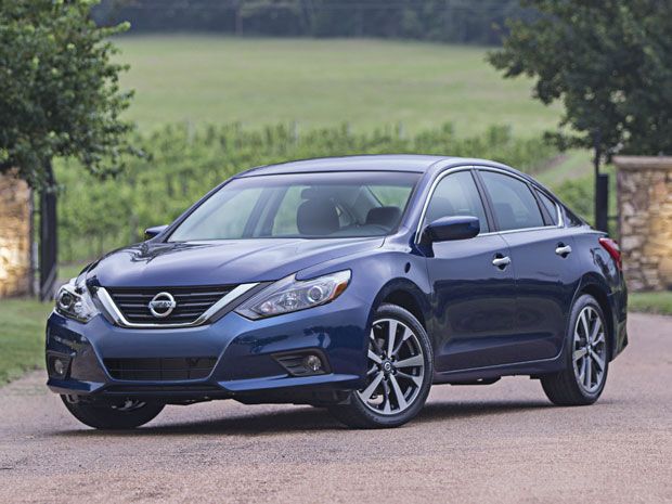 Nissan Altima Tampil Lebih Berani