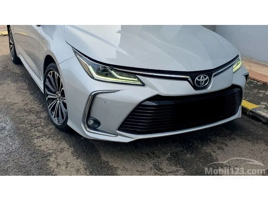 2022 Toyota Corolla Altis V Sedan