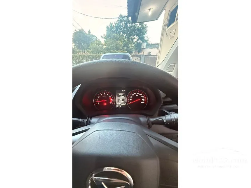 2022 Daihatsu Xenia R MPV